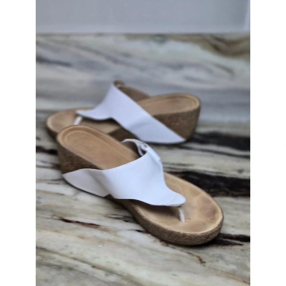 Clarks Artisan Womens White‎ Leather Thong Cork Wedge Sandals 11